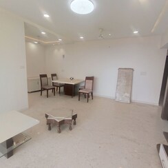 3.5 BHK + Prayer Room Apartment For Rent in Runwal Elegante