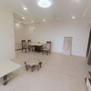 3.5 BHK Apartment For Rent in Runwal Elegante, Andheri West