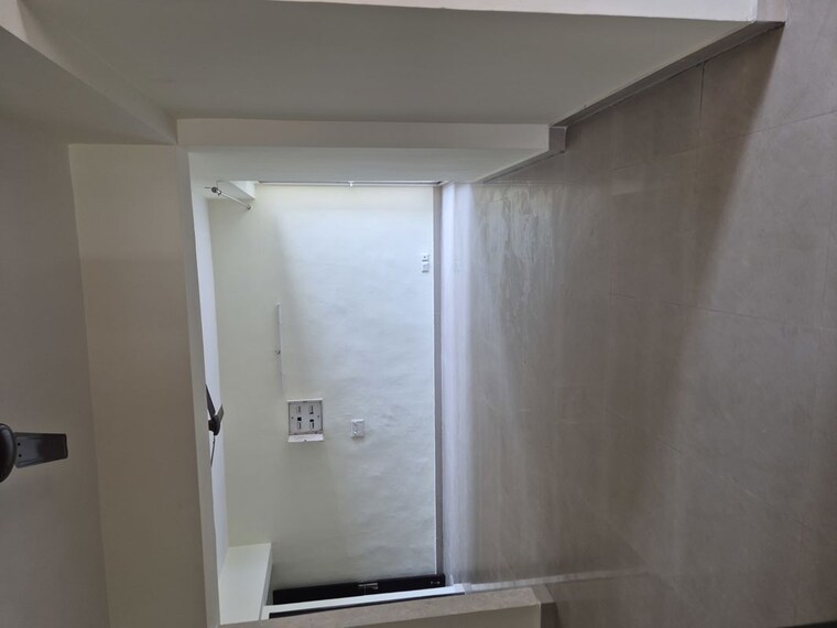 Bathroom, sethi-max-royale 3 Bedroom 1440 Sq.Ft. Apartment In Sector 76 Noida 10569521