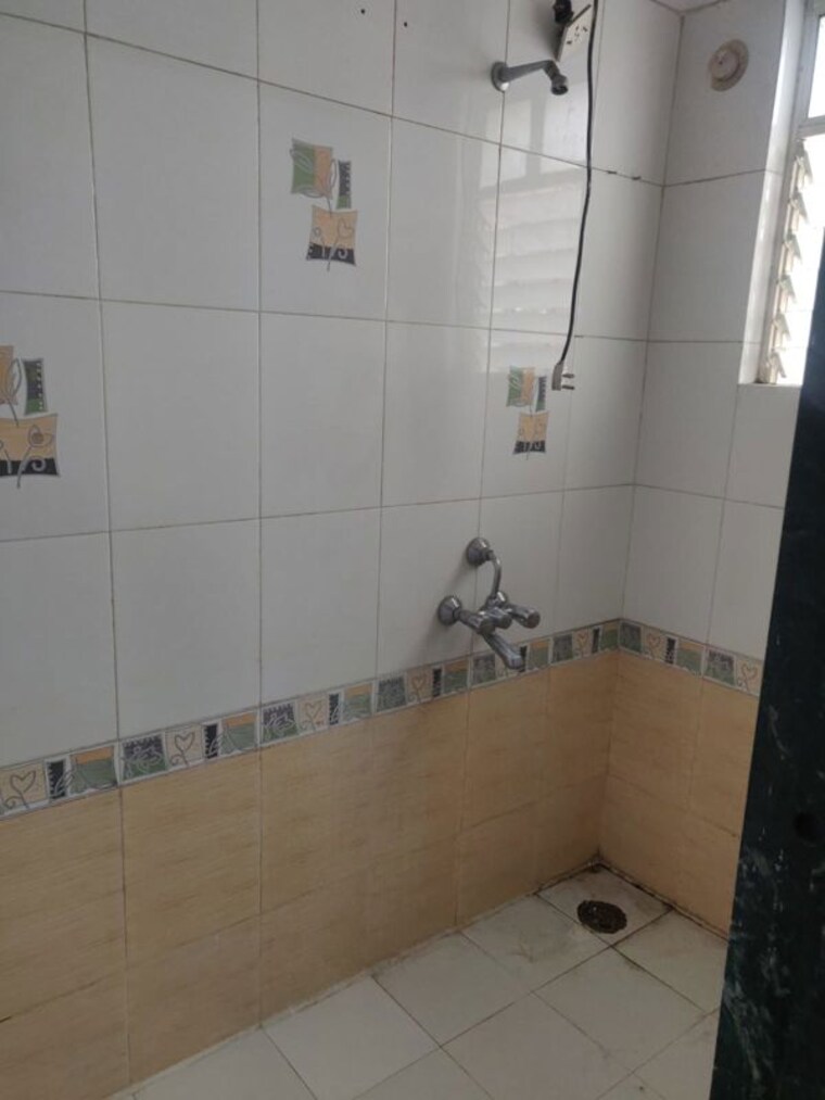 Bathroom, natasha-enclave 1 Bedroom 565 Sq.Ft. Apartment In Kondhwa Pune 10569565