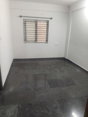 Room in 2 BHK Apartment at Keerthana Residency, Kadubeesanahalli – for Rent