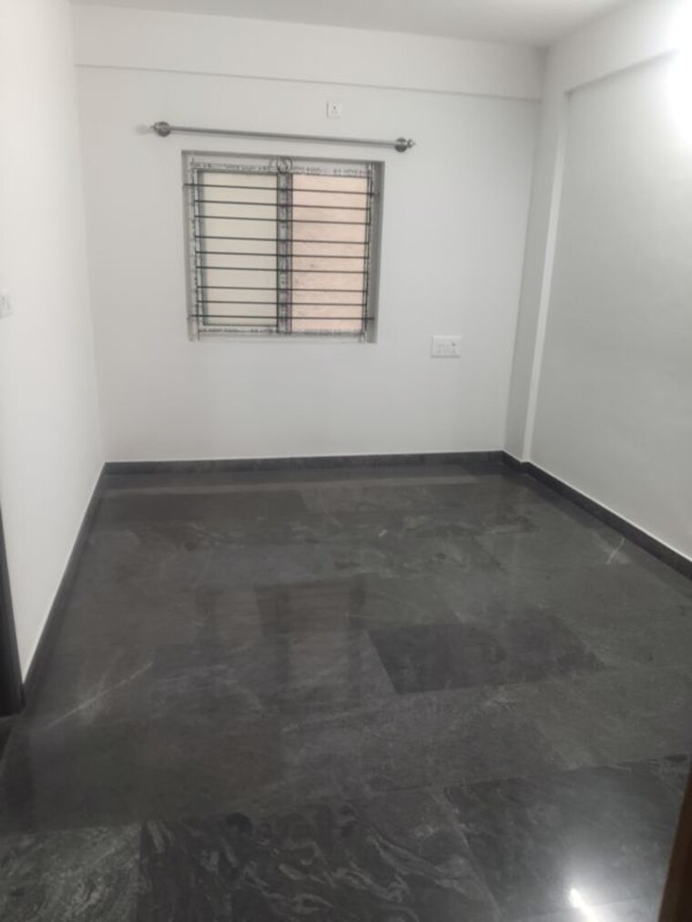 Room, keerthana-residency 2 Bedroom 900 Sq.Ft. Apartment In Kadubeesanahalli Bangalore 10569568