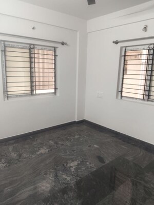 Room in 2 BHK Apartment at Keerthana Residency, Kadubeesanahalli – for Rent