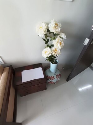 Furnished Amenities in 2 BHK Apartment at Lotus Unity, Versova – for Rent
