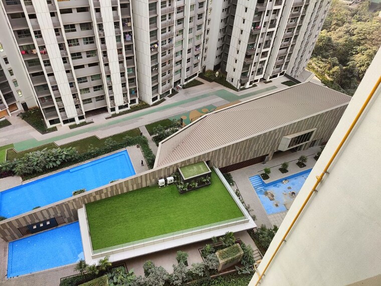 Balcony, iris-chs 1 Bedroom 700 Sq.Ft. Apartment In Kasarvadavali Thane 10569612