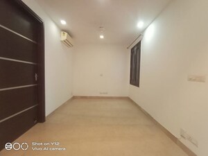 Room in 3 BHK Builder Floor at Greater Kailash I – for Rent