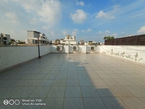 Swimming Pool in 3 BHK Builder Floor at Greater Kailash I – for Rent