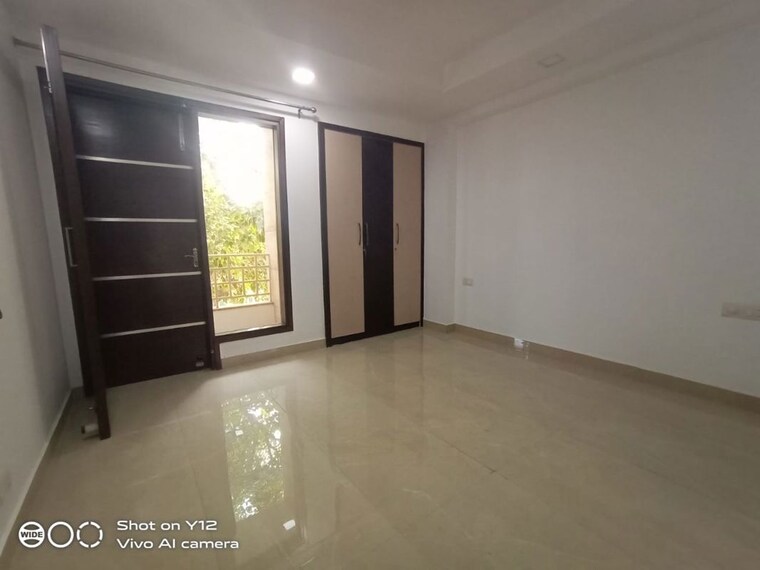 Room, greater kailash i 3 Bedroom 208 Sq.Ft. Builder Floor In Greater Kailash I Delhi 10569620