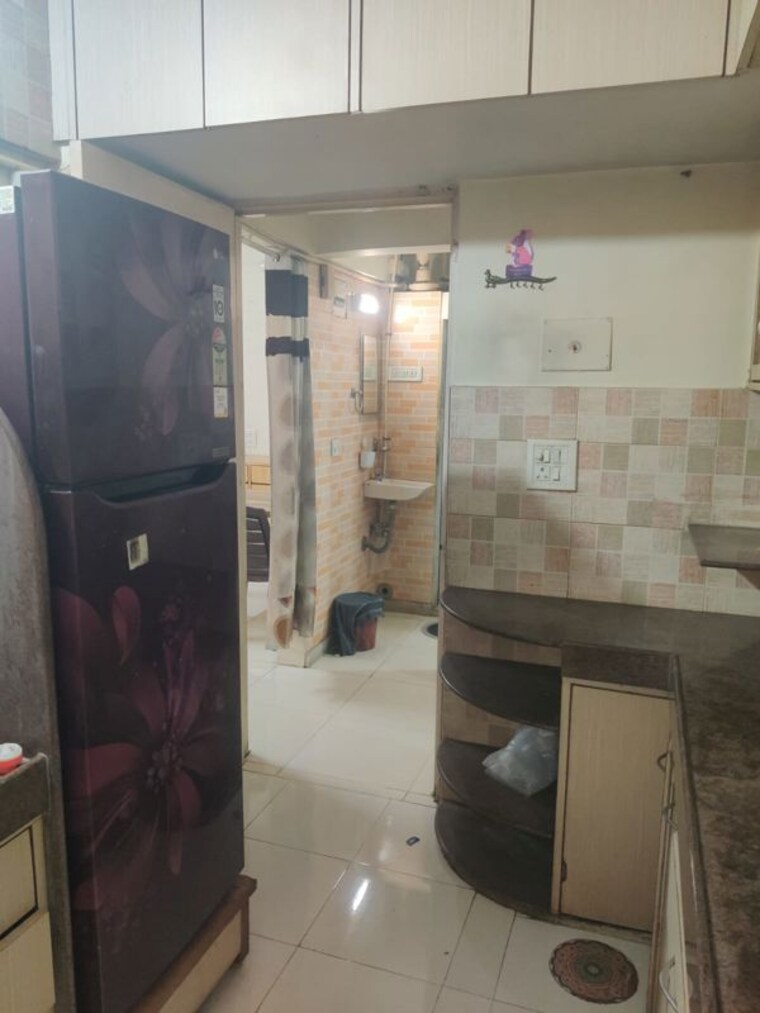 Bathroom, raunak-108 1 Bedroom 700 Sq.Ft. Apartment In Kasarvadavali Thane 10569621