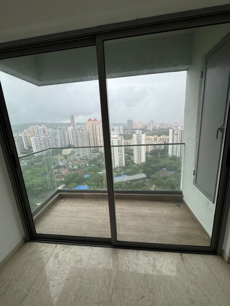Room, raunak-108 1 Bedroom 710 Sq.Ft. Apartment In Kasarvadavali Thane 10569622