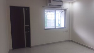 Room in 3 BHK Apartment at Jubilee Hills – for Rent
