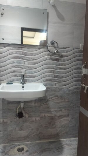 Bathroom in 3 BHK Apartment at Jubilee Hills – for Rent