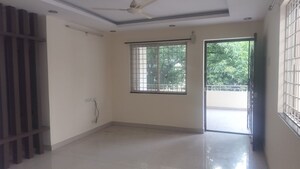 Room in 3 BHK Apartment at Jubilee Hills – for Rent