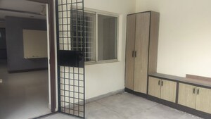 Room in 3 BHK Apartment at Jubilee Hills – for Rent