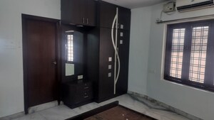 Furnished Amenities in 3 BHK Apartment at Jubilee Hills – for Rent