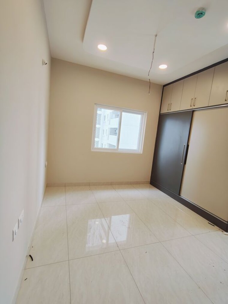 Room, smr-vinay-iconia-hyderabad 3 Bedroom 1775 Sq.Ft. Apartment In Kondapur Hyderabad 10569634