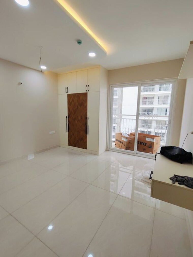 Room, smr-vinay-iconia-hyderabad 3 Bedroom 1775 Sq.Ft. Apartment In Kondapur Hyderabad 10569634