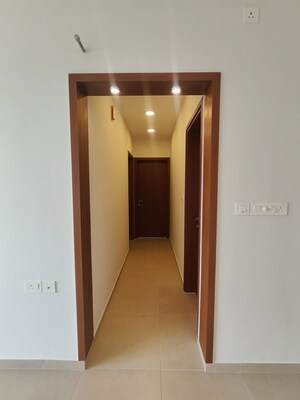 Room in 2 BHK Apartment at Bhartiya Nikoo Homes Phase 2, Thanisandra Main Road – for Rent