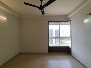 Room in 2 BHK Apartment at Bhartiya Nikoo Homes Phase 2, Thanisandra Main Road – for Rent