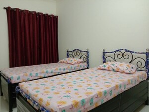 Bedroom in  Pg at Manpada – for Rent