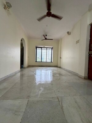 Room in 3 BHK Apartment at Runwal Centre, Deonar – for Rent