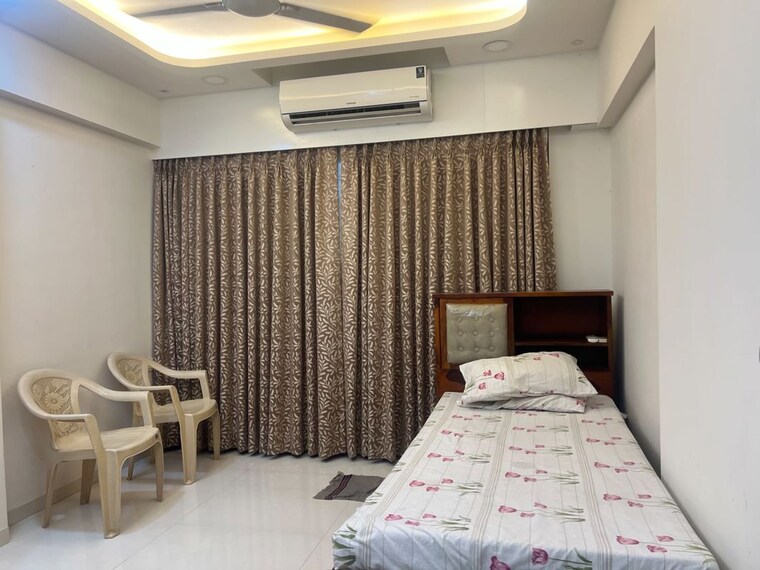 Team Area, runwal-centre 3 Bedroom 1500 Sq.Ft. Apartment In Deonar Mumbai 10569645
