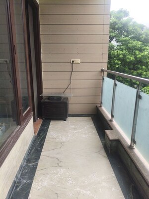 Balcony in 2 BHK Builder Floor at Sector 51 – for Rent