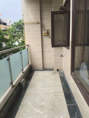 Balcony in 2 BHK Builder Floor at Sector 51 – for Rent