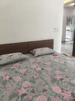 2 BHK Builder Floor For Rent in Sector 51