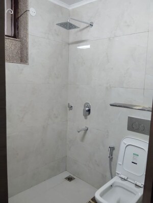 Bathroom in 3 BHK Apartment at Maharishi Dayanand CGHS, Vasant Kunj – for Rent