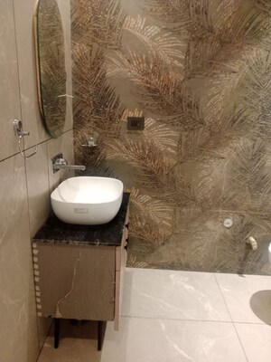 Bathroom in 3.5 BHK Builder Floor at Baberpur Mandi – for Rent