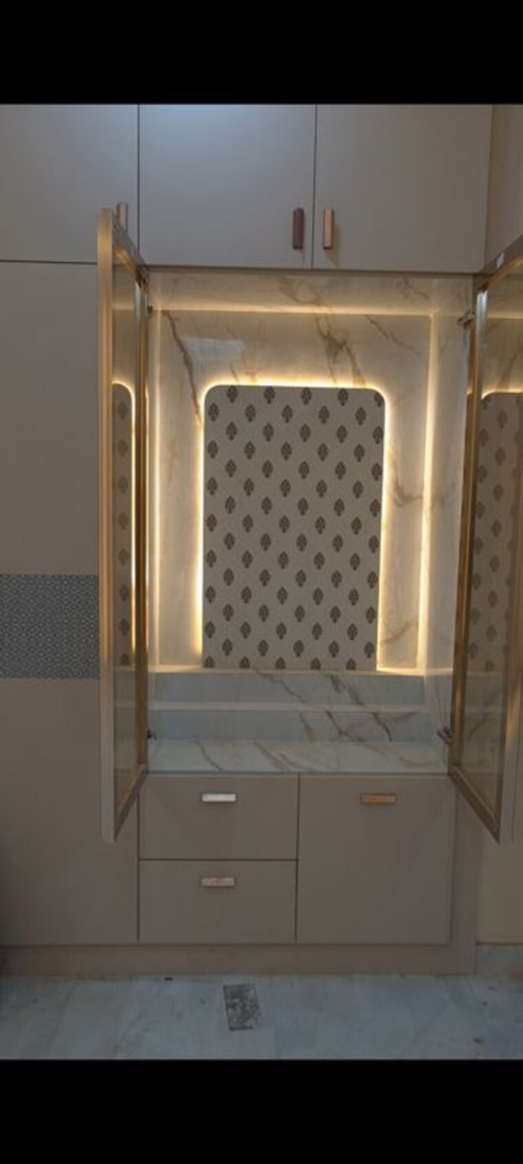 Bathroom, govindpuram-residency 3 Bedroom 1500 Sq.Ft. Builder Floor In Govindpuram Ghaziabad 10569655