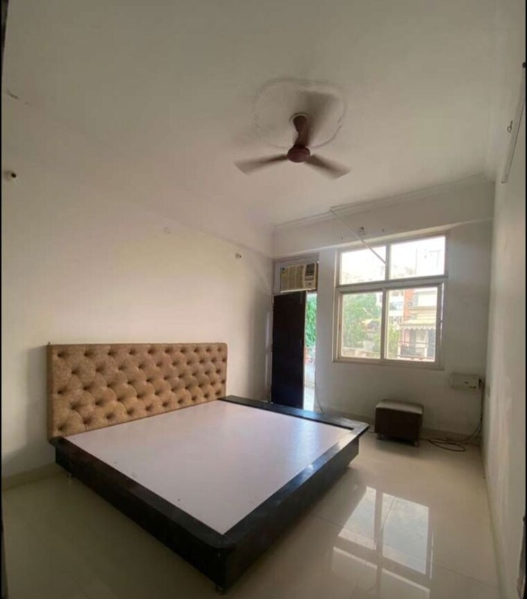Bedroom, hazratganj 3.5 Bedroom 1502 Sq.Ft. Apartment In Hazratganj Lucknow 10569677