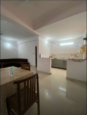 Kitchen in 3.5 BHK Apartment at Hazratganj – for Rent