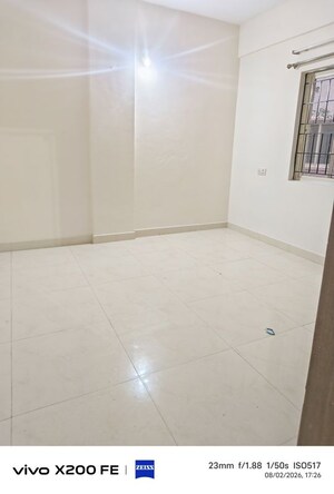 Room in 2 BHK Apartment at Gitanjali Icon, Cv Raman Nagar – for Rent