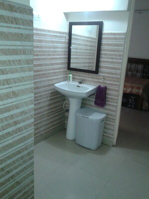 Bathroom in 2 BHK Apartment at Sector 37 – for Rent