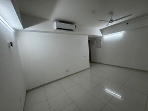 Room in 3 BHK Apartment at Godrej Air Sector 85, Sector 85 – for Sale