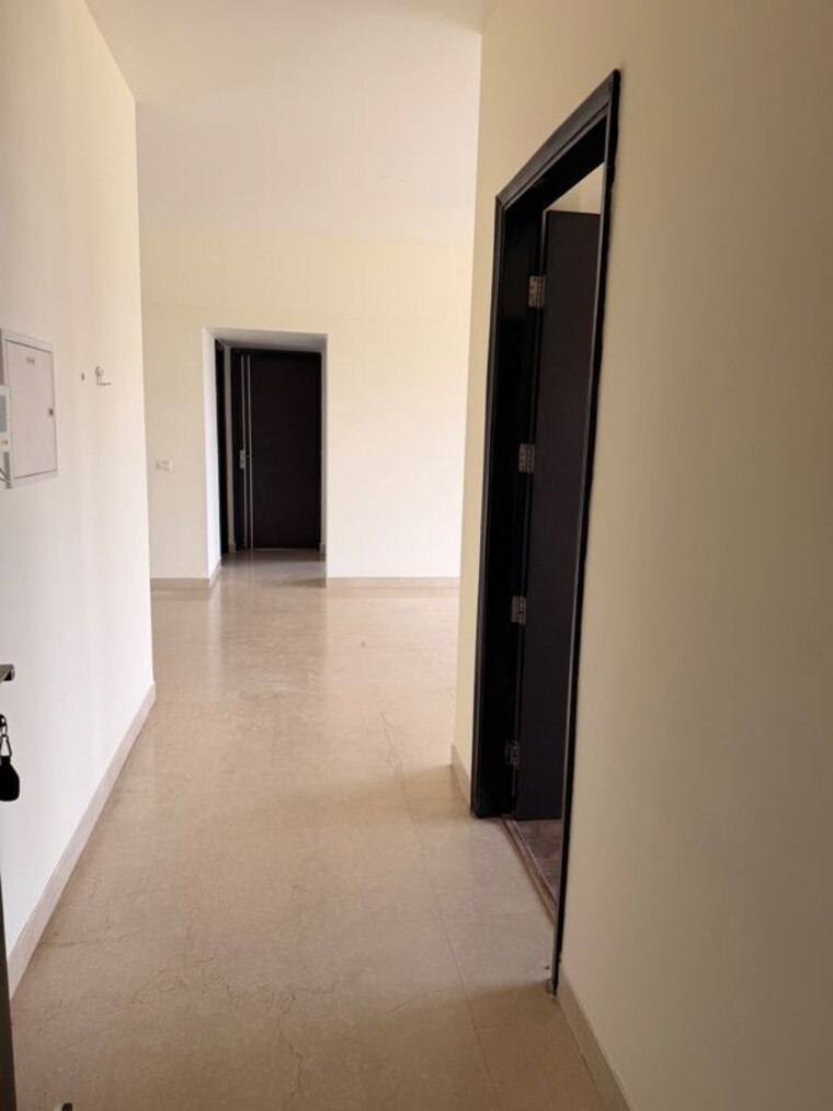 Room, godrej-air-sector-85 3 Bedroom 1829 Sq.Ft. Apartment In Sector 85 Gurgaon 10569708