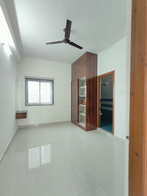 Room in 2 BHK Builder Floor at BSR Colony, Gachibowli – for Rent
