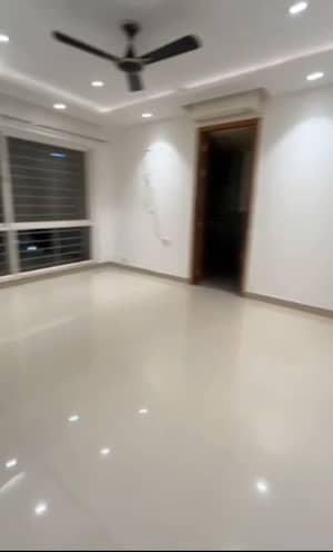 Room in 3.5 BHK Apartment at Marvel Cascada, Balewadi – for Rent