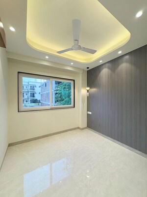 Bedroom in 3 BHK Builder Floor at Sector 22 – for Rent