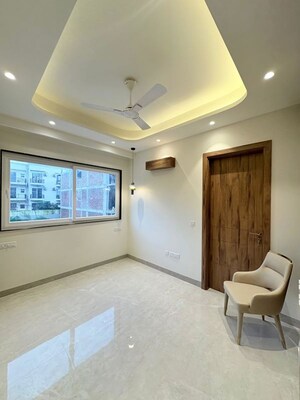 Living Room in 3 BHK Builder Floor at Sector 22 – for Rent