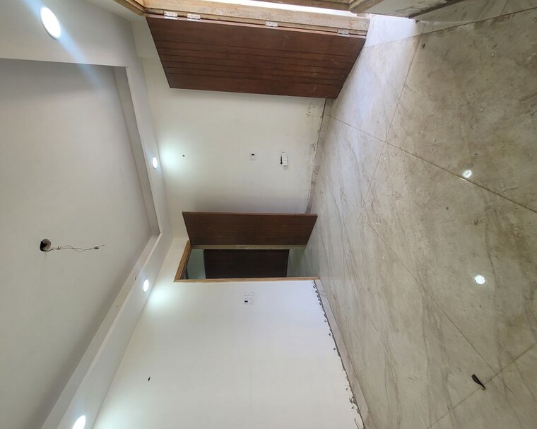 Balcony, green fields colony 4 Bedroom 2000 Sq.Ft. Builder Floor In Green Fields Colony Faridabad 10569757