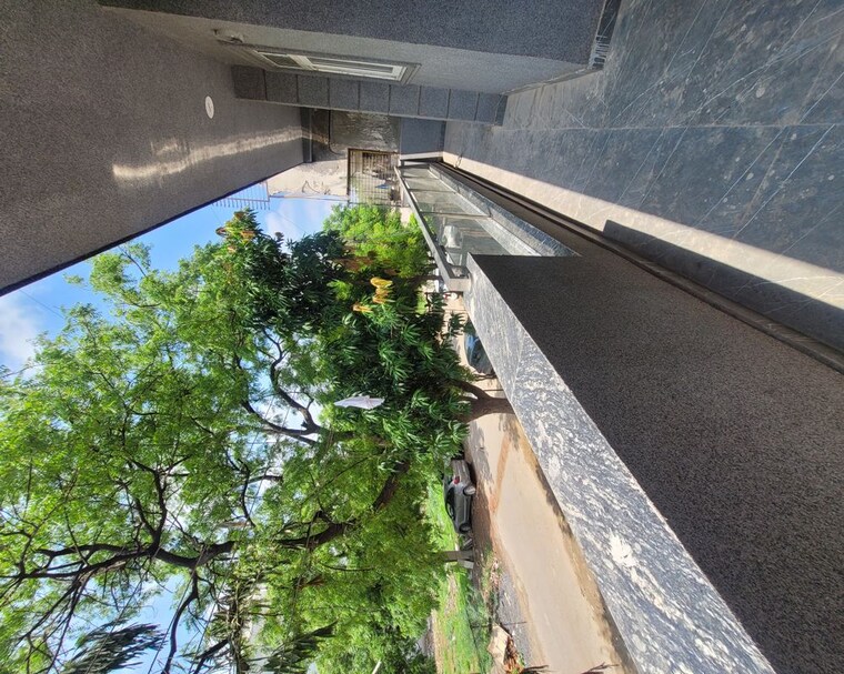 Balcony, green fields colony 4 Bedroom 2000 Sq.Ft. Builder Floor In Green Fields Colony Faridabad 10569757