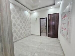 Room in 3.5 BHK Apartment at Kharadi – for Sale