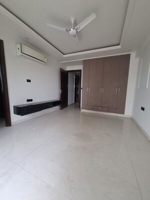 3 BHK Builder Floor For Rent in Sector 22