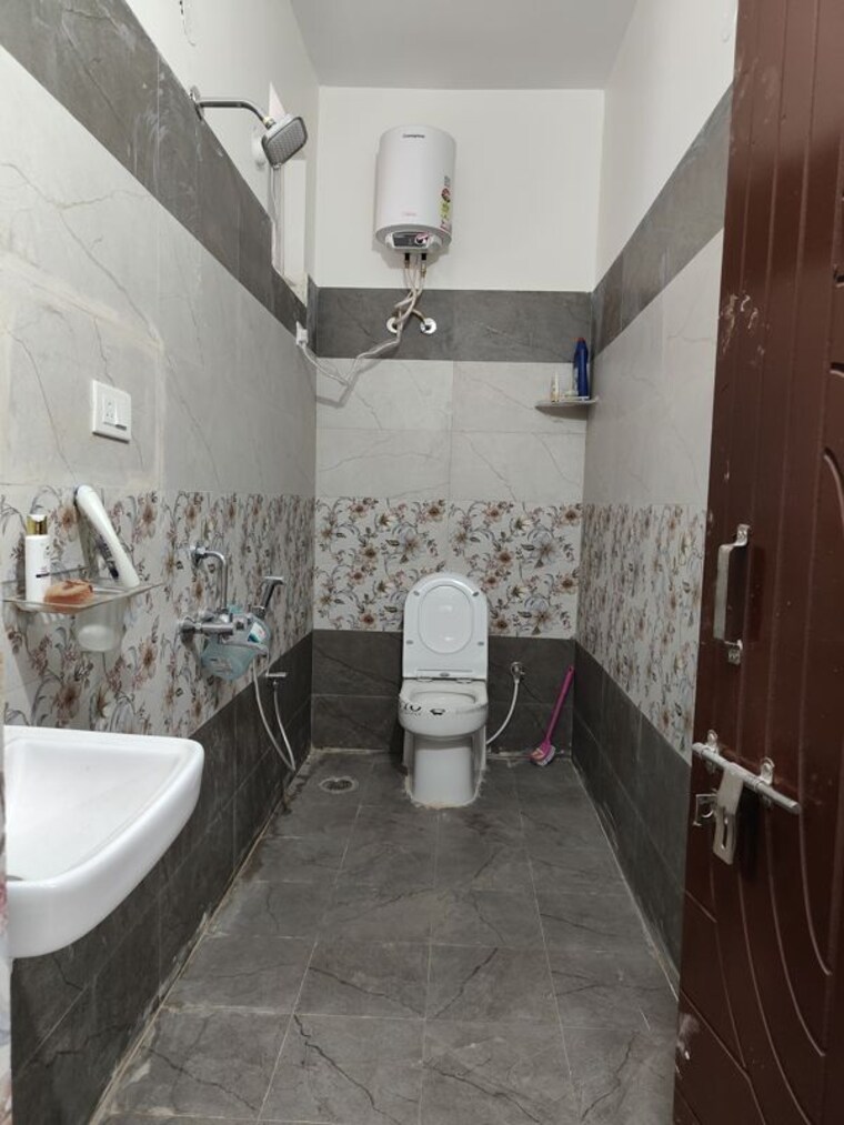 Bathroom, gachibowli-county 2 Bedroom 1250 Sq.Ft. Apartment In Gachibowli Hyderabad 10569731