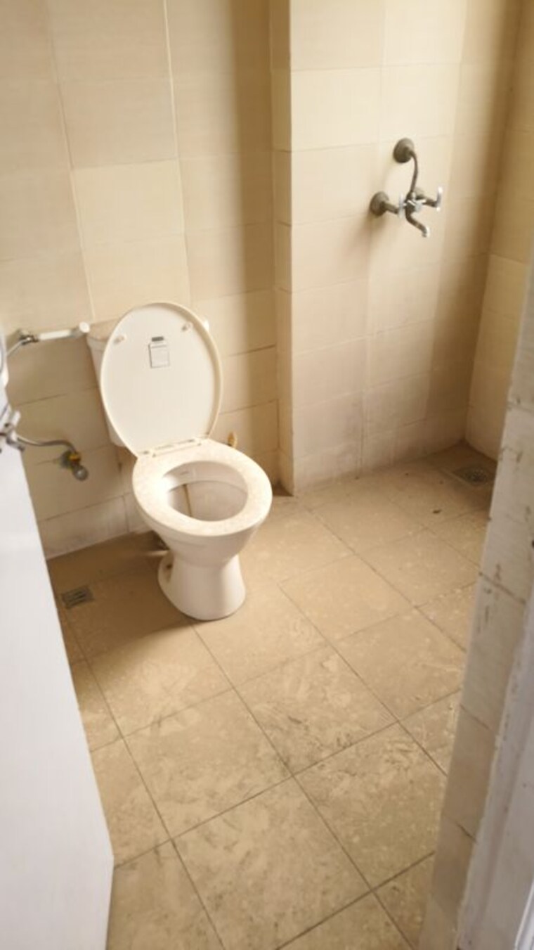 Bathroom, adore-happy-homes-grand 3 Bedroom 645 Sq.Ft. Apartment In Sector 85 Faridabad 10569782