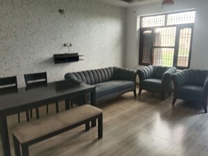 2 BHK Builder Floor For Sale in Ghazipur