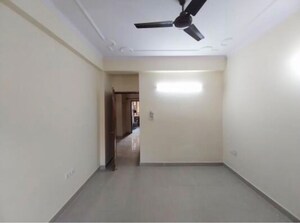 Room in 3 BHK Builder Floor at Lion Green Valley, Sohna Sector 35 – for Sale